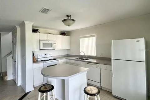 Touwnhouse à louer à Kissimmee, Floride: 4 chambres, 174.01 m2 № 2213614 - photo 4