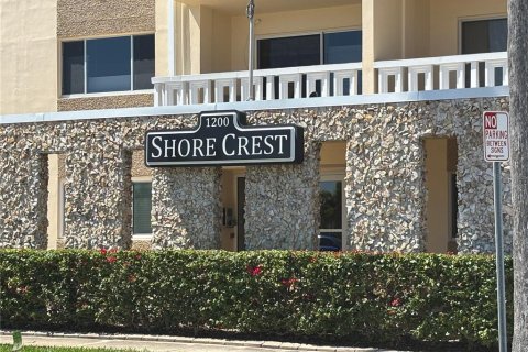 Condo in Saint Petersburg, Florida, 3 bedrooms  № 1919234 - photo 2