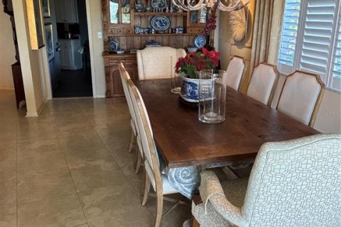 Condo in Saint Petersburg, Florida, 3 bedrooms  № 1919234 - photo 7