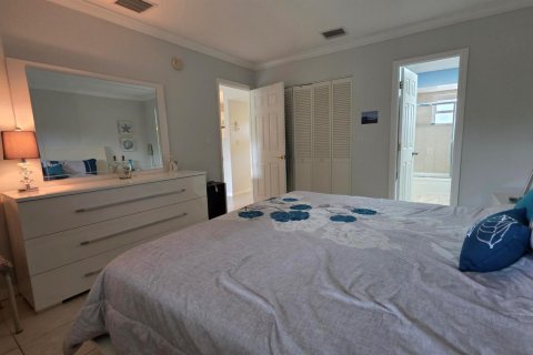Condo in Lauderdale Lakes, Florida, 1 bedroom  № 2175760 - photo 22