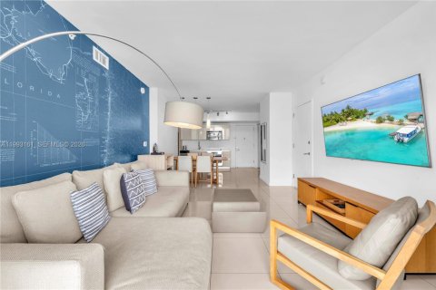 Copropriété à vendre à Hallandale Beach, Floride: 2 chambres, 94.76 m2 № 2270756 - photo 7