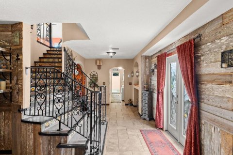 Villa ou maison à vendre à Ormond Beach, Floride: 4 chambres, 319.03 m2 № 1086080 - photo 12