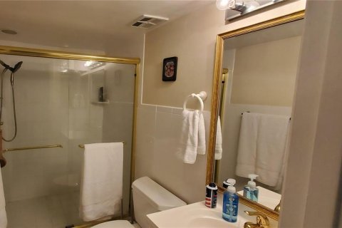 Снять в аренду кондоминиум в Сент-Пит-Бич, Флорида 4 комнаты, 105.07м2, № 1903122 - фото 19