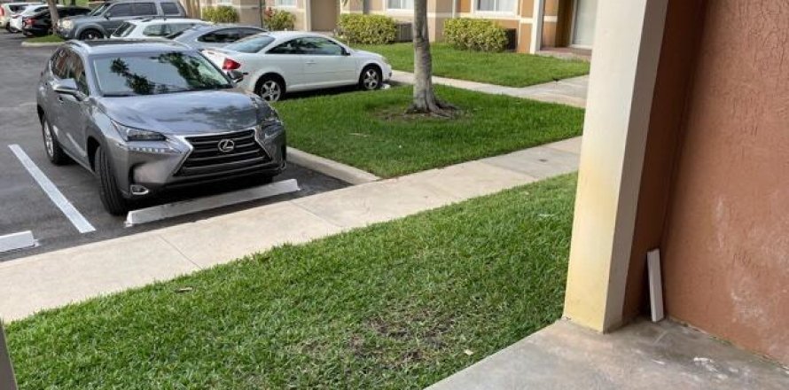 Condominio en Lake Worth, Florida, 3 dormitorios № 1183112