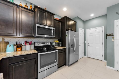 Touwnhouse à vendre à Riverview, Floride: 2 chambres, 137.5 m2 № 1868842 - photo 7