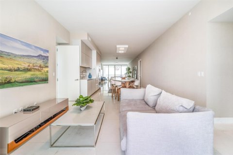 Снять в аренду кондоминиум в Санни-Айлс-Бич, Флорида 3 спальни, 232.35м2, № 2060559 - фото 7