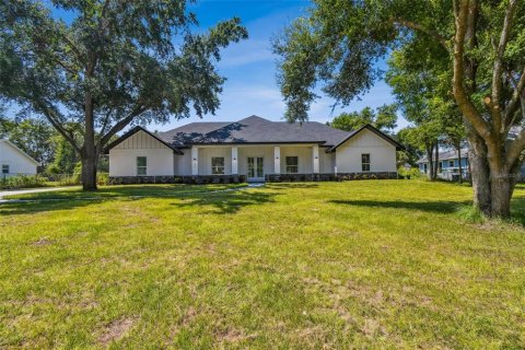 House in Plant City, Florida 4 bedrooms, 255.95 sq.m. № 1852673 - photo 5