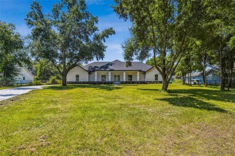 House in Plant City, Florida 4 bedrooms, 255.95 sq.m. № 1852673 - photo 3