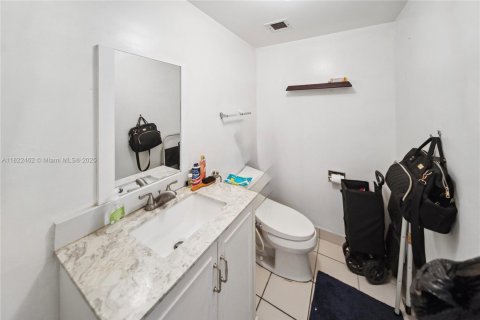 Купить кондоминиум в Норт-Майами, Флорида 1 спальня, 68.75м2, № 2018893 - фото 14