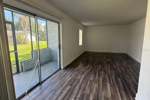 Appartement à louer à Orlando, Floride: 2 chambres, 90.67 m2 № 2383851 - photo 7