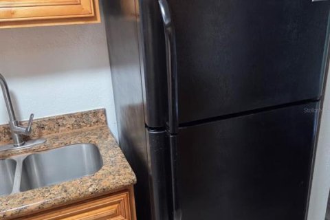 Appartement à louer à Orlando, Floride: 2 chambres, 90.67 m2 № 2383851 - photo 2