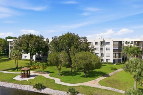Copropriété à vendre à Lake Worth, Floride: 2 chambres, 104.52 m2 № 2147239 - photo 25