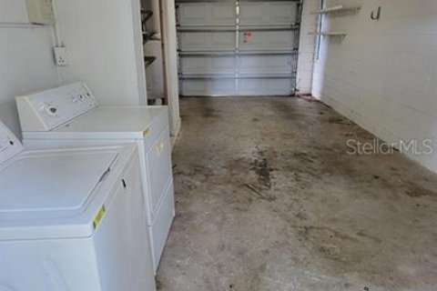 House in New Port Richey, Florida 2 bedrooms, 72 sq.m. № 1917469 - photo 19