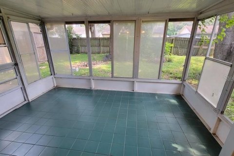 House in New Port Richey, Florida 2 bedrooms, 72 sq.m. № 1917469 - photo 17