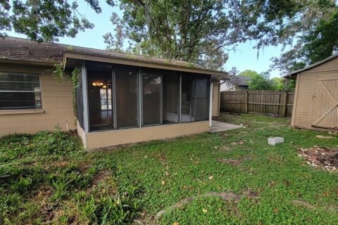 House in New Port Richey, Florida 2 bedrooms, 72 sq.m. № 1917469 - photo 18