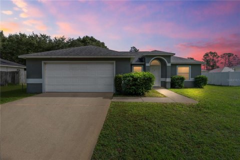 House in Palm Coast, Florida 3 bedrooms, 113.71 sq.m. № 1416083 - photo 2