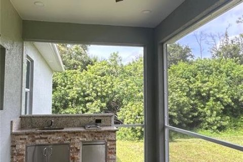 Casa en venta en Port Charlotte, Florida, 3 dormitorios, 129.04 m2 № 2394429 - foto 22
