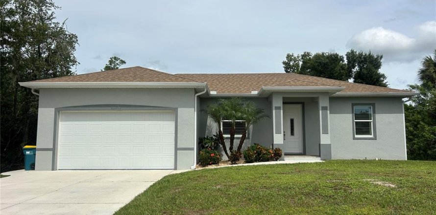 Casa en Port Charlotte, Florida 3 dormitorios, 129.04 m2 № 2394429