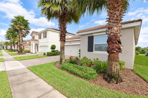 Villa ou maison à vendre à Davenport, Floride: 4 chambres, 180.14 m2 № 2414092 - photo 2