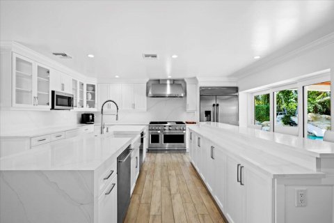 House in Jupiter, Florida 3 bedrooms, 174.84 sq.m. № 2187383 - photo 11