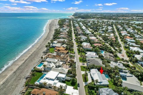 House in Jupiter, Florida 3 bedrooms, 174.84 sq.m. № 2187383 - photo 28
