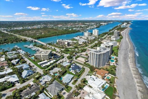 House in Jupiter, Florida 3 bedrooms, 174.84 sq.m. № 2187383 - photo 27