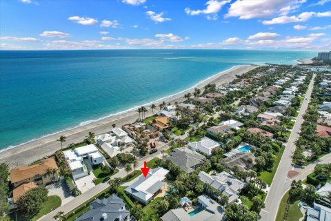 House in Jupiter, Florida 3 bedrooms, 174.84 sq.m. № 2187383 - photo 29