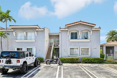 Condo in Doral, Florida, 3 bedrooms  № 2411729