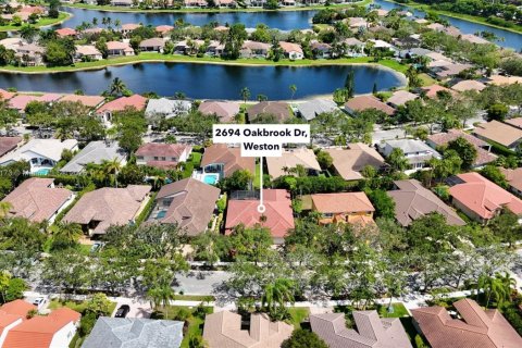 Casa en venta en Weston, Florida, 5 dormitorios, 238.39 m2 № 1807664 - foto 14