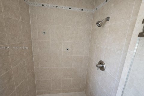 Villa ou maison à louer à Lehigh Acres, Floride: 3 chambres, 164.16 m2 № 2033172 - photo 17