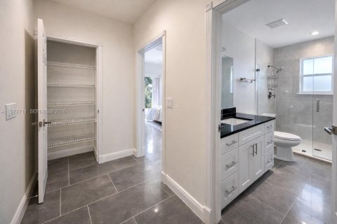 Villa ou maison à louer à Lehigh Acres, Floride: 3 chambres, 164.16 m2 № 2033172 - photo 24