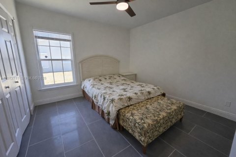 Villa ou maison à louer à Lehigh Acres, Floride: 3 chambres, 164.16 m2 № 2033172 - photo 22