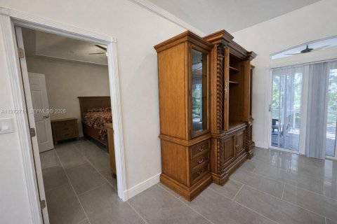 Villa ou maison à louer à Lehigh Acres, Floride: 3 chambres, 164.16 m2 № 2033172 - photo 11