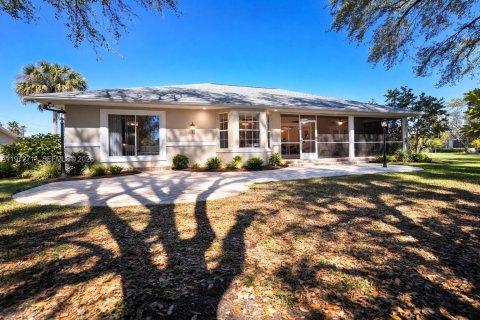 Villa ou maison à louer à Lehigh Acres, Floride: 3 chambres, 164.16 m2 № 2033172 - photo 30