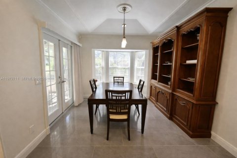 Villa ou maison à louer à Lehigh Acres, Floride: 3 chambres, 164.16 m2 № 2033172 - photo 8