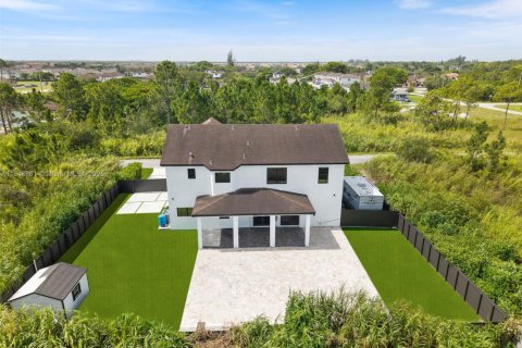 Villa ou maison à vendre à Miami, Floride: 5 chambres, 297.29 m2 № 1850552 - photo 5