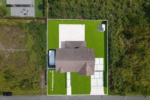 Villa ou maison à vendre à Miami, Floride: 5 chambres, 297.29 m2 № 1850552 - photo 4