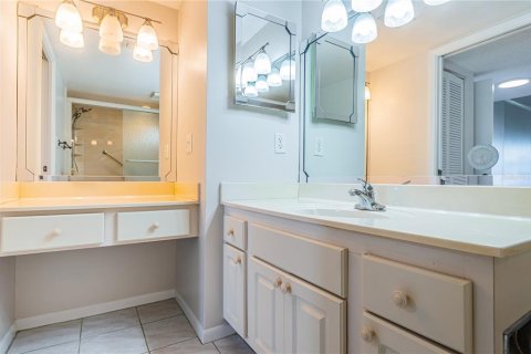 Condominio en venta en Saint Petersburg, Florida, 2 dormitorios, 118.91 m2 № 1881349 - foto 27