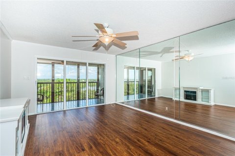 Condominio en venta en Saint Petersburg, Florida, 2 dormitorios, 118.91 m2 № 1881349 - foto 20