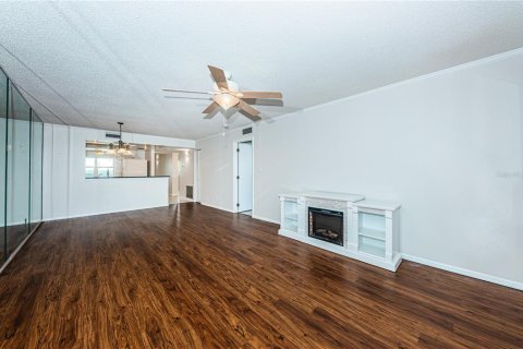Condominio en venta en Saint Petersburg, Florida, 2 dormitorios, 118.91 m2 № 1881349 - foto 23