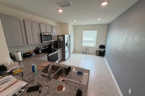 Touwnhouse à louer à Apopka, Floride: 3 chambres, 139.17 m2 № 2097836 - photo 3