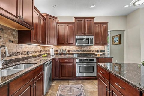 Casa en venta en Lakeland, Florida, 4 dormitorios, 314.38 m2 № 2152252 - foto 18