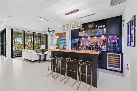 Villa ou maison à vendre à Fort Lauderdale, Floride: 4 chambres, 421.68 m2 № 2187130 - photo 19