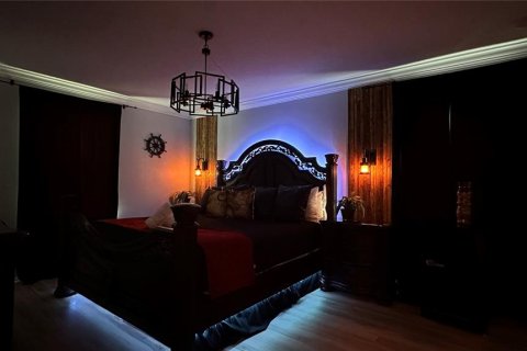 Купить виллу или дом в Киссимми, Флорида 4 комнаты, 305.74м2, № 1413138 - фото 15