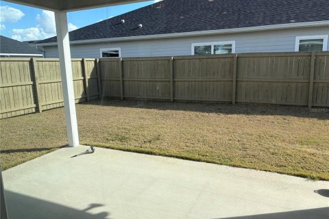 House in Gainesville, Florida 3 bedrooms, 168.99 sq.m. № 2132703 - photo 2
