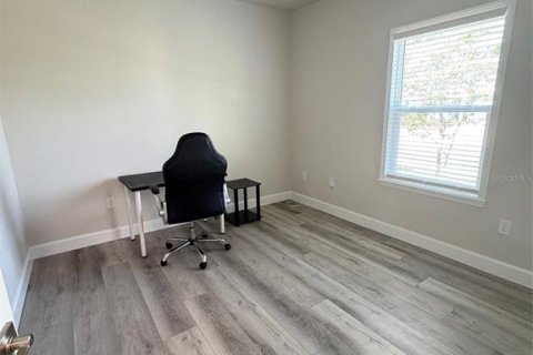 House in Gainesville, Florida 3 bedrooms, 168.99 sq.m. № 2132703 - photo 10