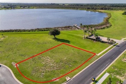 Land in Auburndale, Florida № 1720603 - photo 1