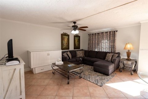 Hotel en venta en Holmes Beach, Florida, 459.31 m2 № 1023195 - foto 29