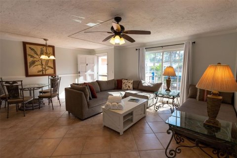 Hotel en venta en Holmes Beach, Florida, 459.31 m2 № 1023195 - foto 16