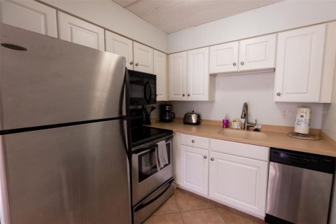 Hotel en venta en Holmes Beach, Florida, 459.31 m2 № 1023195 - foto 19